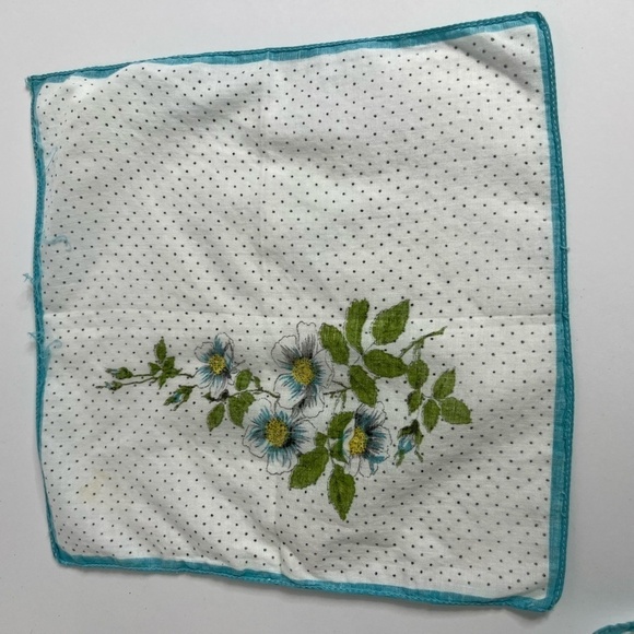 Handkerchief Vintage Authentic Floral Art Blue White Cotton 10" Women's Set of 2 - Picture 3 of 4